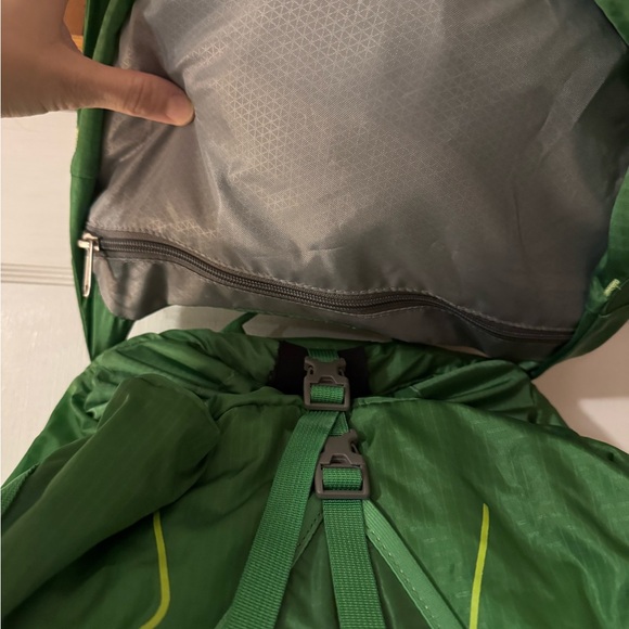 REI Flash 45 Backpack - Picture 5 of 6